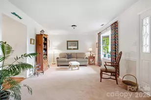 625 Davie Ave, Statesville, NC 28677 - Photo 5