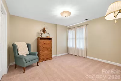 625 Davie Avenue, Statesville, NC 28677 - Photo 7
