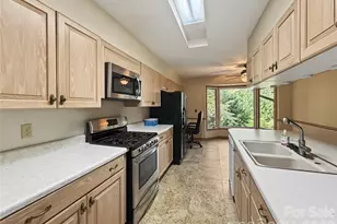 186 Catherine Dr, Columbus, NC 28722 - Photo 13