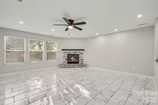 12937 Silvaire Farm Rd, Charlotte, NC 28278 - Photo 3