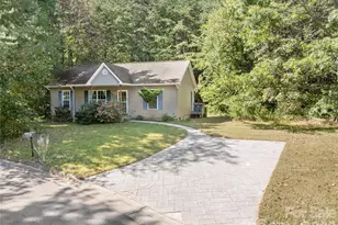 40 Rocking Porch Ln, Asheville, NC 28805 - Photo 29
