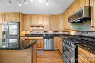 18 Northwood Rd, Asheville, NC 28804 - Photo 9