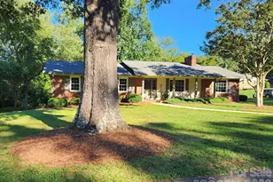 1007 Woodland St SE, Valdese, NC 28690 - Photo 1