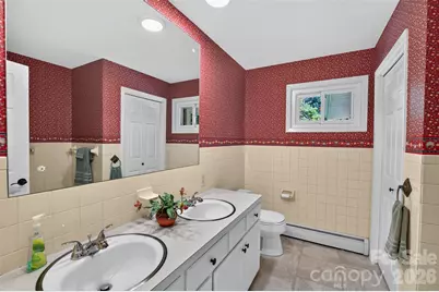1007 Woodland Street SE, Valdese, NC 28690 - Photo 19