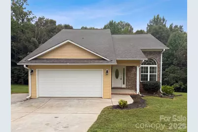 117 Sundance Circle, Statesville, NC 28625 - Photo 1