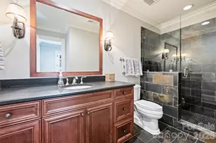200 Huntley Pl, Charlotte, NC 28207 - Photo 39