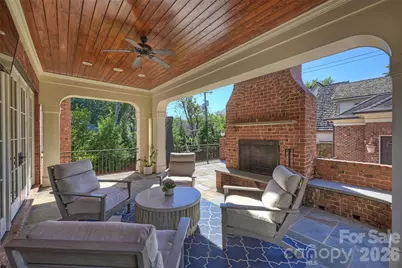 200 Huntley Place, Charlotte, NC 28207 - Photo 43