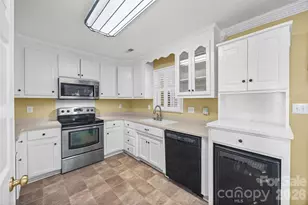 2006 Capstone Ct, Rock Hill, SC 29732 - Photo 9