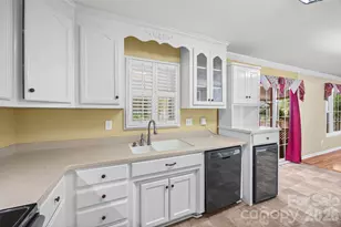 2006 Capstone Ct, Rock Hill, SC 29732 - Photo 11