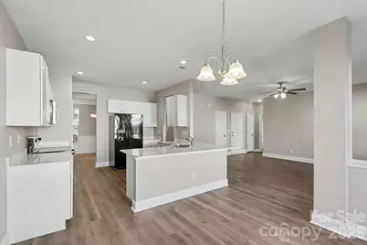 4059 Houldsworth Drive, Charlotte, NC 28213 - Photo 7