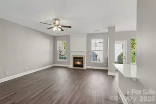 4059 Houldsworth Dr, Charlotte, NC 28213 - Photo 3