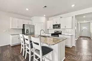 107 Mdw Vw Dr, Statesville, NC 28677 - Photo 13