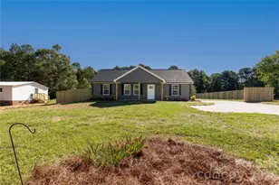 1692 Molly Cir, York, SC 29745 - Photo 1