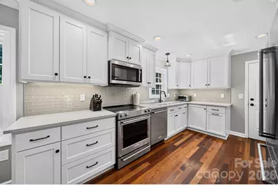 734 Stratford Woods Road, Matthews, NC 28105 - Photo 21
