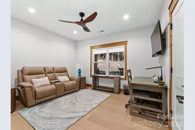 15 W Moytoy Lane, Brevard, NC 28712 - Photo 35