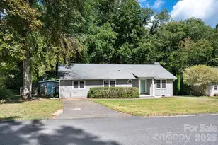 340 Genesis Cir, Black Mountain, NC 28711 - Photo 1