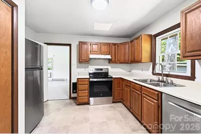 340 Genesis Circle, Black Mountain, NC 28711 - Photo 9