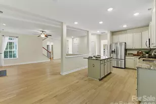 8128 Madrigal Ct, Waxhaw, NC 28173 - Photo 15