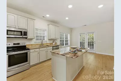 8128 Madrigal Court, Waxhaw, NC 28173 - Photo 9