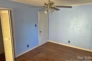 650 Holland Dr, Statesville, NC 28677 - Photo 13