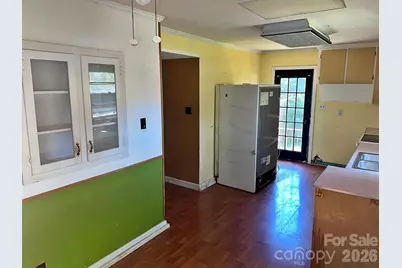 650 Holland Drive, Statesville, NC 28677 - Photo 5