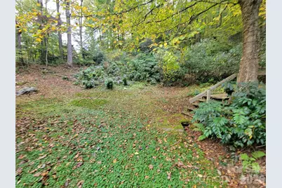 1061 Caldwell Drive, Maggie Valley, NC 28751 - Photo 9