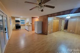 1061 Caldwell Dr, Maggie Valley, NC 28751 - Photo 17