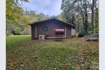 1061 Caldwell Drive, Maggie Valley, NC 28751 - Photo 11