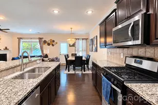 239 Keating Pl Dr, Fort Mill, SC 29708 - Photo 15