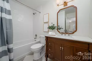 6929 Thorncliff Dr, Charlotte, NC 28210 - Photo 31