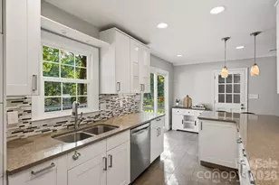 6213 Bevington Pl, Charlotte, NC 28277 - Photo 3