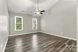 4209 Hounds Run Dr, Matthews, NC 28105 - Photo 11