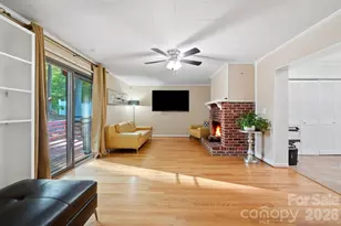 1524 Lanewood Pl, Charlotte, NC 28208 - Photo 13