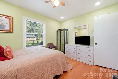 1524 Lanewood Place, Charlotte, NC 28208 - Photo 21