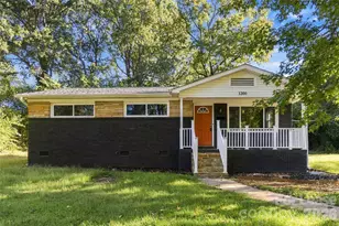 1200 Weststone Dr, Charlotte, NC 28208 - Photo 1