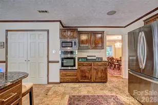 70 Honeysuckle Woods, Lake Wylie, SC 29710 - Photo 13