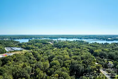 70 Honeysuckle Woods, Lake Wylie, SC 29710 - Photo 45