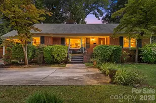 1720 Flynwood Dr, Charlotte, NC 28205 - Photo 3