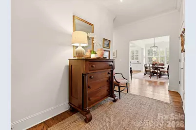 2251 Selwyn Avenue #203, Charlotte, NC 28207 - Photo 7