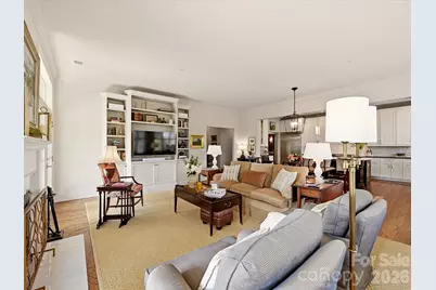 2251 Selwyn Avenue #203, Charlotte, NC 28207 - Photo 13