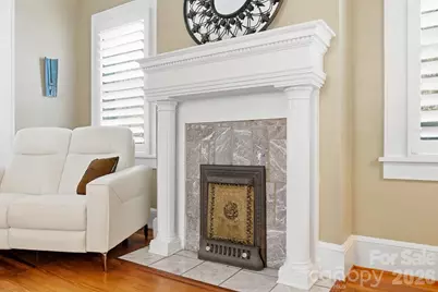 415 W 5th Avenue, Gastonia, NC 28052 - Photo 9