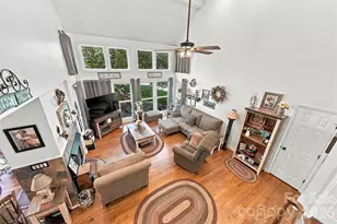 3645 Wandering Ln NE, Hickory, NC 28601 - Photo 9