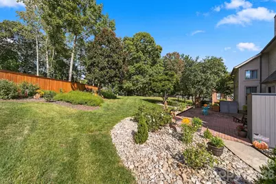 3645 Wandering Lane NE, Hickory, NC 28601 - Photo 31