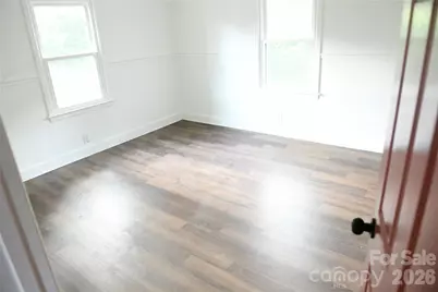 1605 W 4th Avenue, Gastonia, NC 28052 - Photo 21