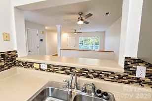3636 Melrose Cottage Dr, Charlotte, NC 28105 - Photo 3