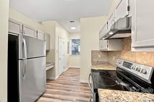 19838 Oak Leaf Cir, Cornelius, NC 28031 - Photo 9
