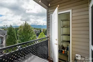 437 Appeldoorn Cir, Asheville, NC 28803 - Photo 7