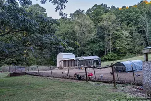 1102 Price Town Rd, Clyde, NC 28721 - Photo 23