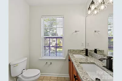 5724 Henderson Oaks Drive, Charlotte, NC 28269 - Photo 21