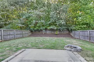 5724 Henderson Oaks Dr, Charlotte, NC 28269 - Photo 35